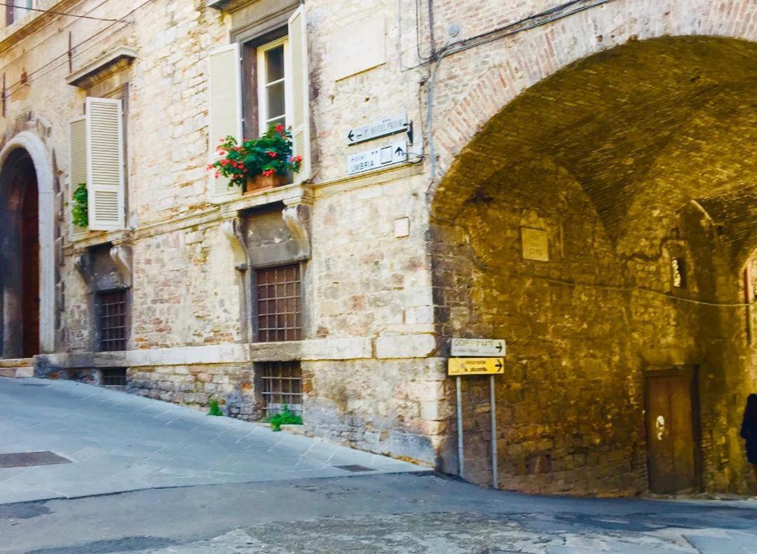 Casa Vannucci Перуджа Экстерьер фото
